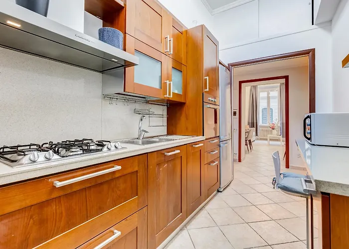 Serenity Station Apartment *
