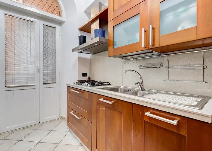 Apartment Serenity Station Rom