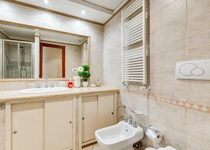 Serenity Station Apartment *